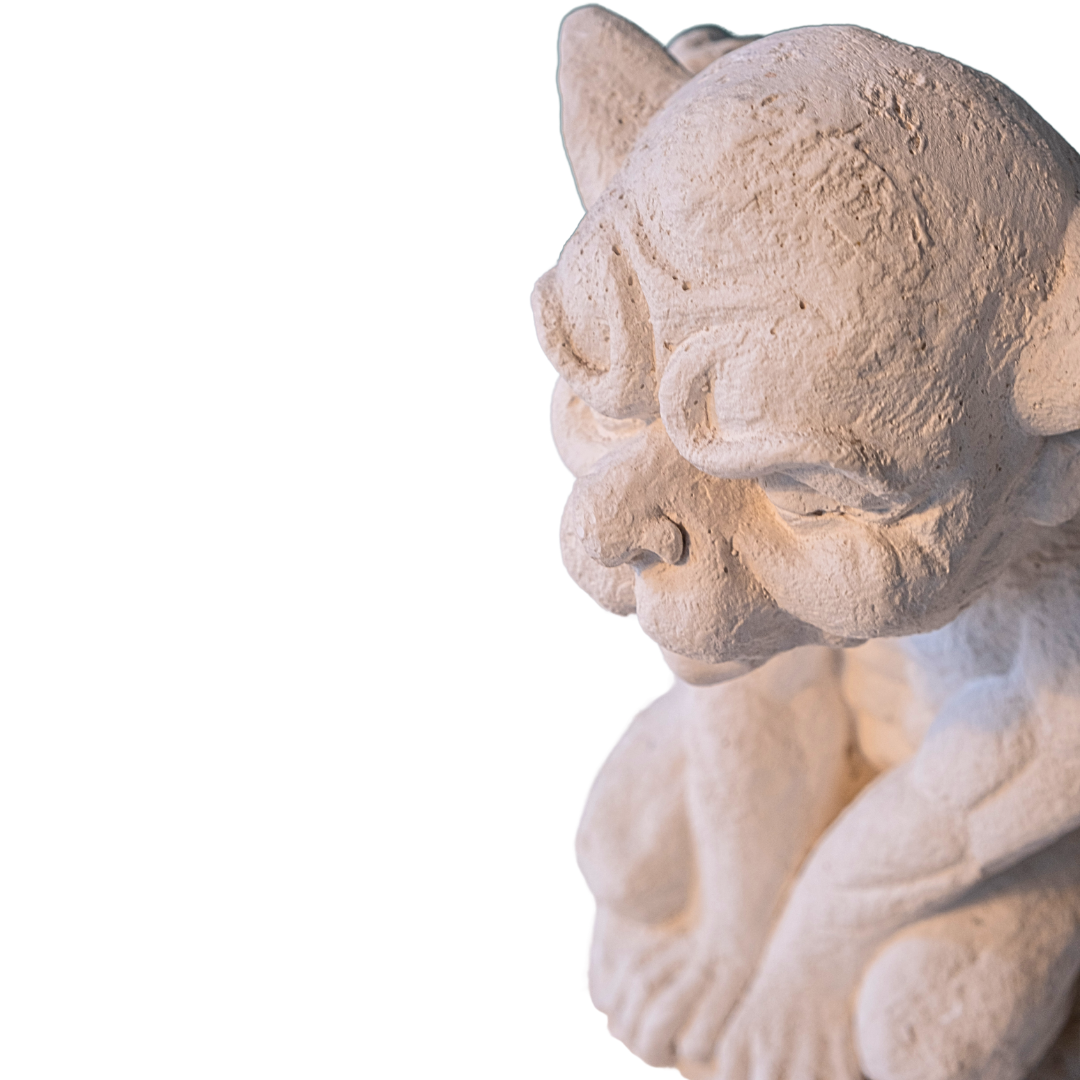 "Mr Gargoyle" Alçı Heykeli